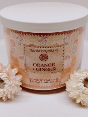 🕯️Bath & Body Works Orange + Ginger 3-Wick Candle